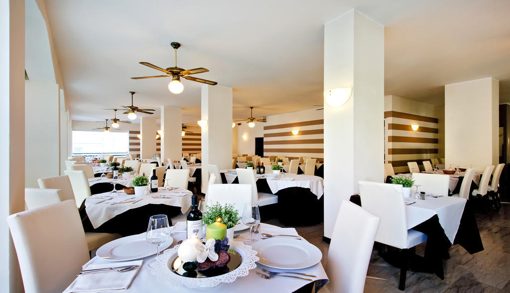 Hotel Esplanade Rimini Eksteriør bilde