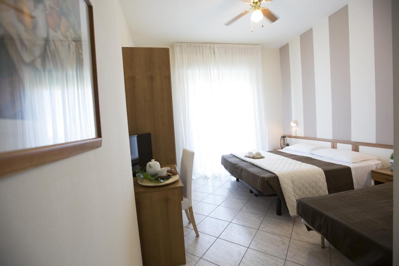 Hotel Esplanade Rimini Eksteriør bilde